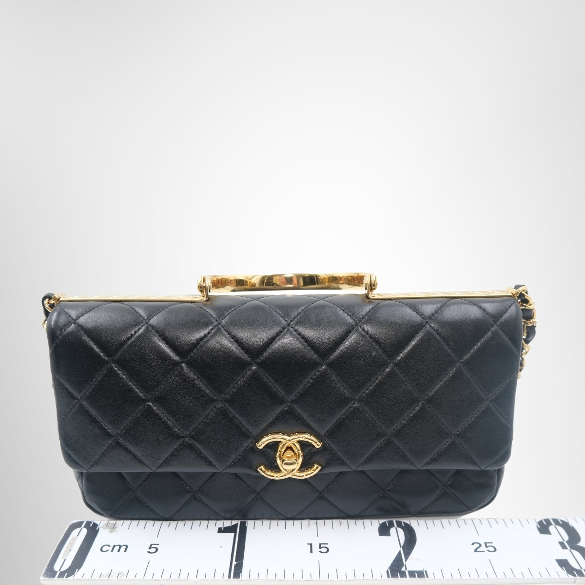 Chanel Top Handle Flap Bag – Pre-Owned Luxury Brand Bags – Antonio & Co Front View