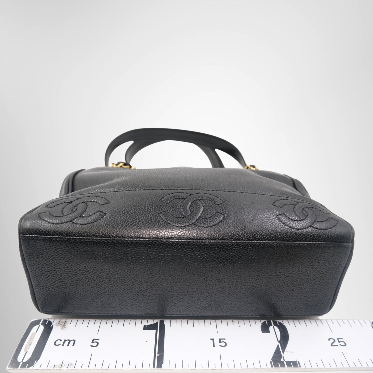 Chanel Vintage Triple CC Caviar Tote Bag – Pre-Owned Luxury Brand Bag – Antonio & Co Bottom View 