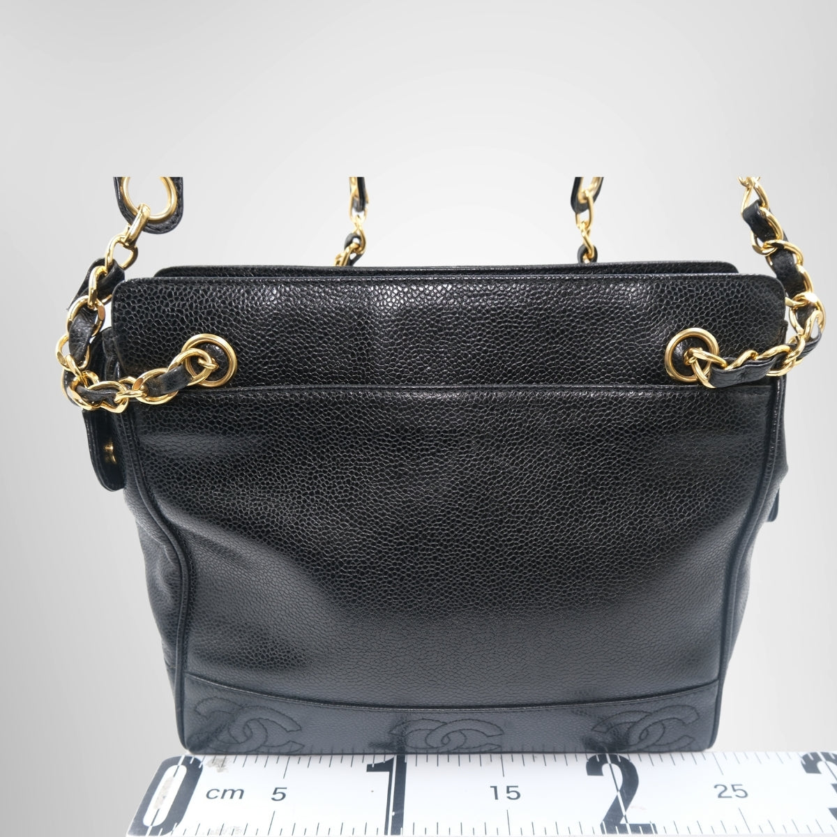 Chanel Vintage Triple CC Caviar Tote Bag – Pre-Owned Luxury Brand Bag – Antonio & Co Front View