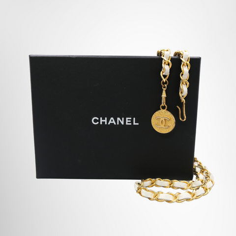 Chanel Vintage Medallion Chain Leather  gold-tone