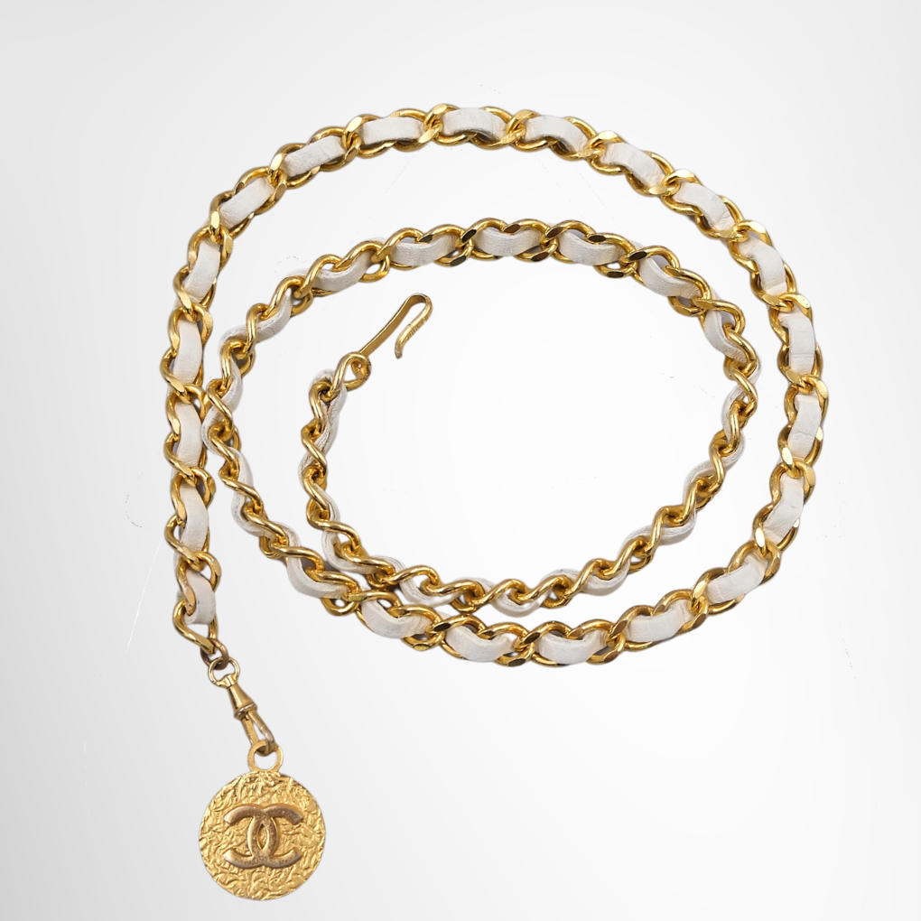 Chanel Vintage Medallion Chain Leather  gold-tone
