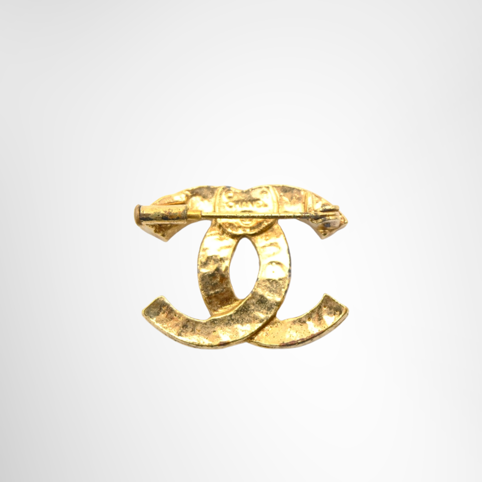 Chanel CC Logo Studded Clear Rhinestone Brooch – Pre-Owned Luxury Accessory – Antonio & Co –Back View