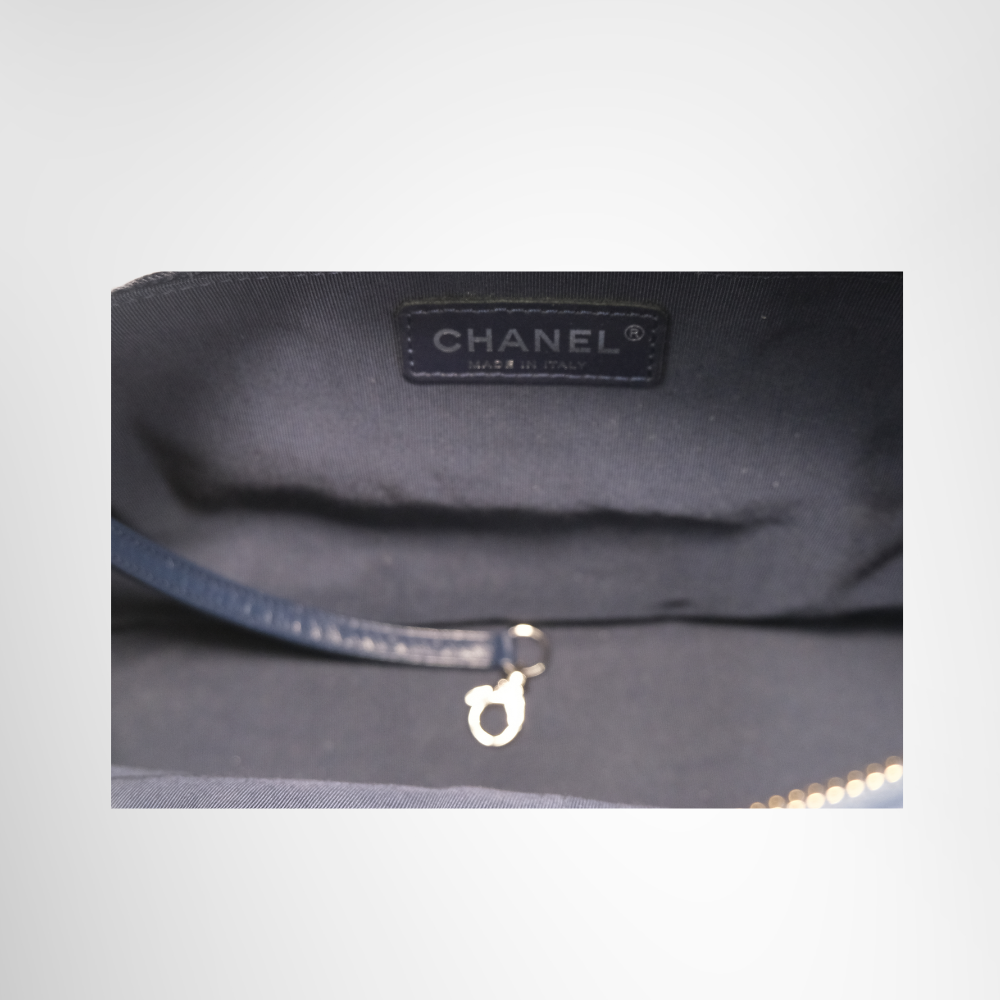 Chanel Preowned Luxury Bag Gabrielle Colorful Tweed Bag Interior View