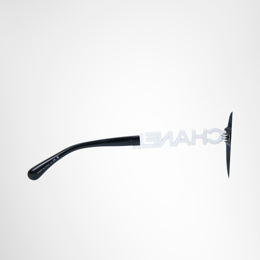 Chanel Preowned Luxury Square CH5422B with Black Acetate Frame Sunglasses Inside View3 - Antonio & Co.