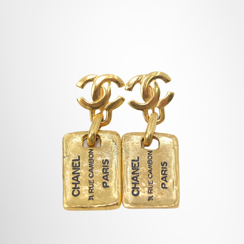 Chanel Preowned Luxury Vintage CC 31 Rue Cambon Gold Plated Clip-On Earrings Accessories Front View - Antonio & Co.