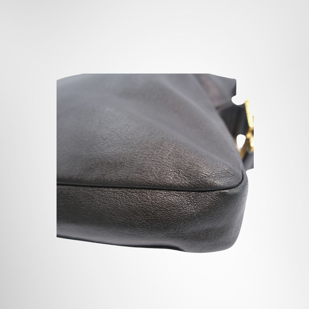 Chloe Preowned Luxury Bag Vanessa Shoulder Bag Bottom View 2