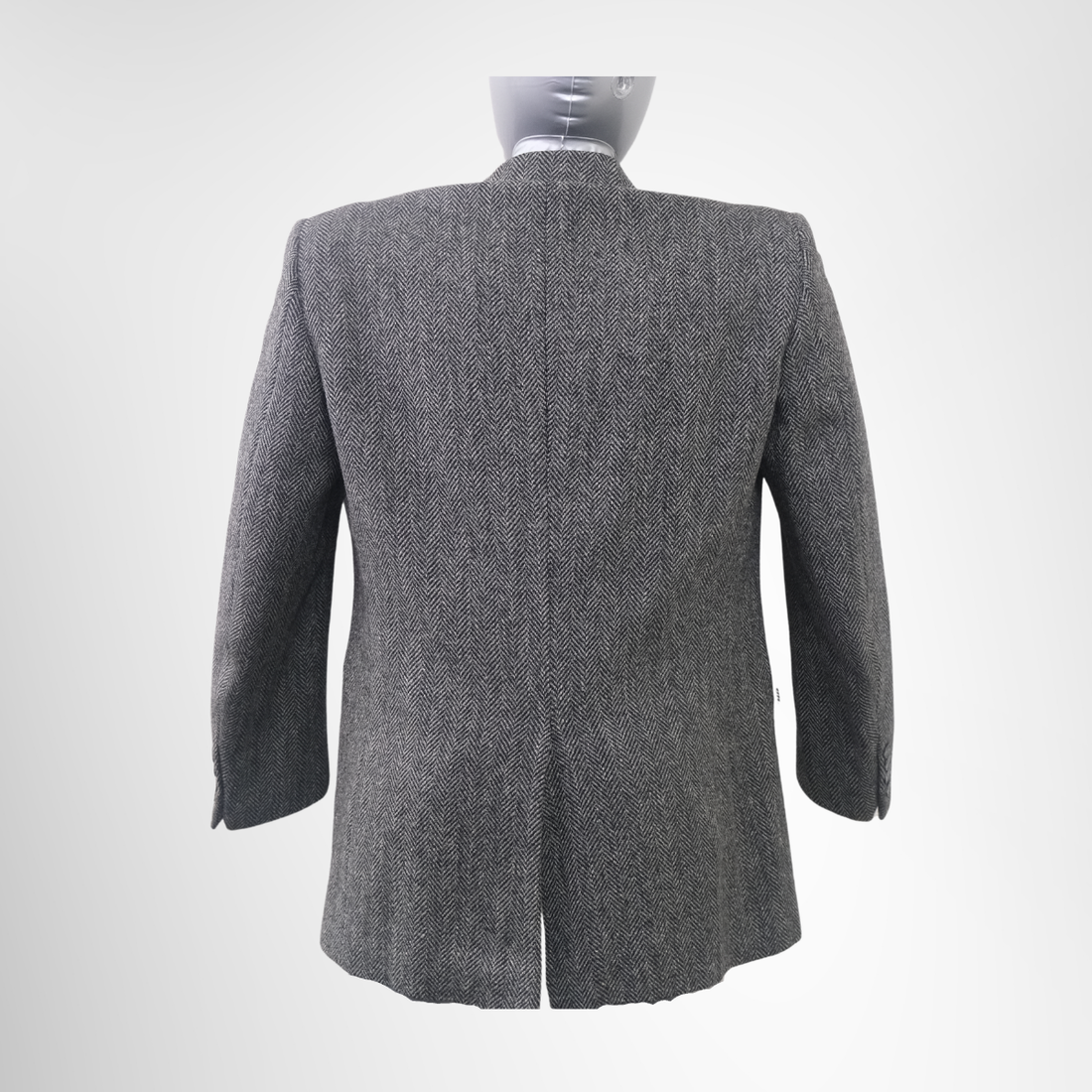 Dior Coat Herringbone Lined CD Print Jacket – Pre-Owned Luxury Apparel – Antonio & Co Front Page