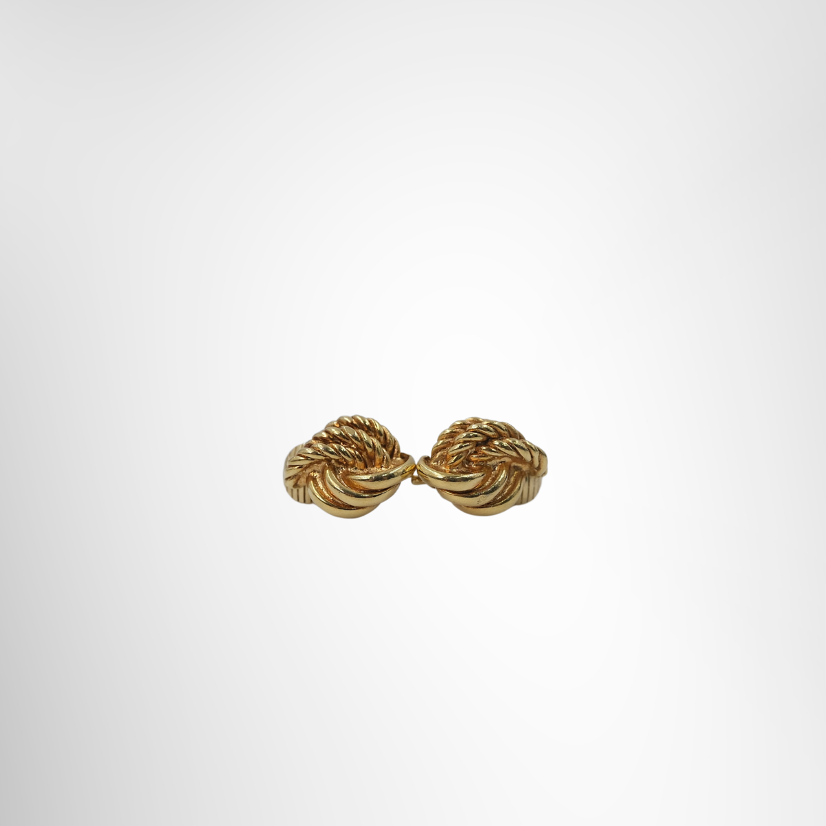 Dior Vintage Gold Plated Braided Rope Twist Clip On Earring – Pre-Owned Luxury Accessories – Antonio & Co Front Page