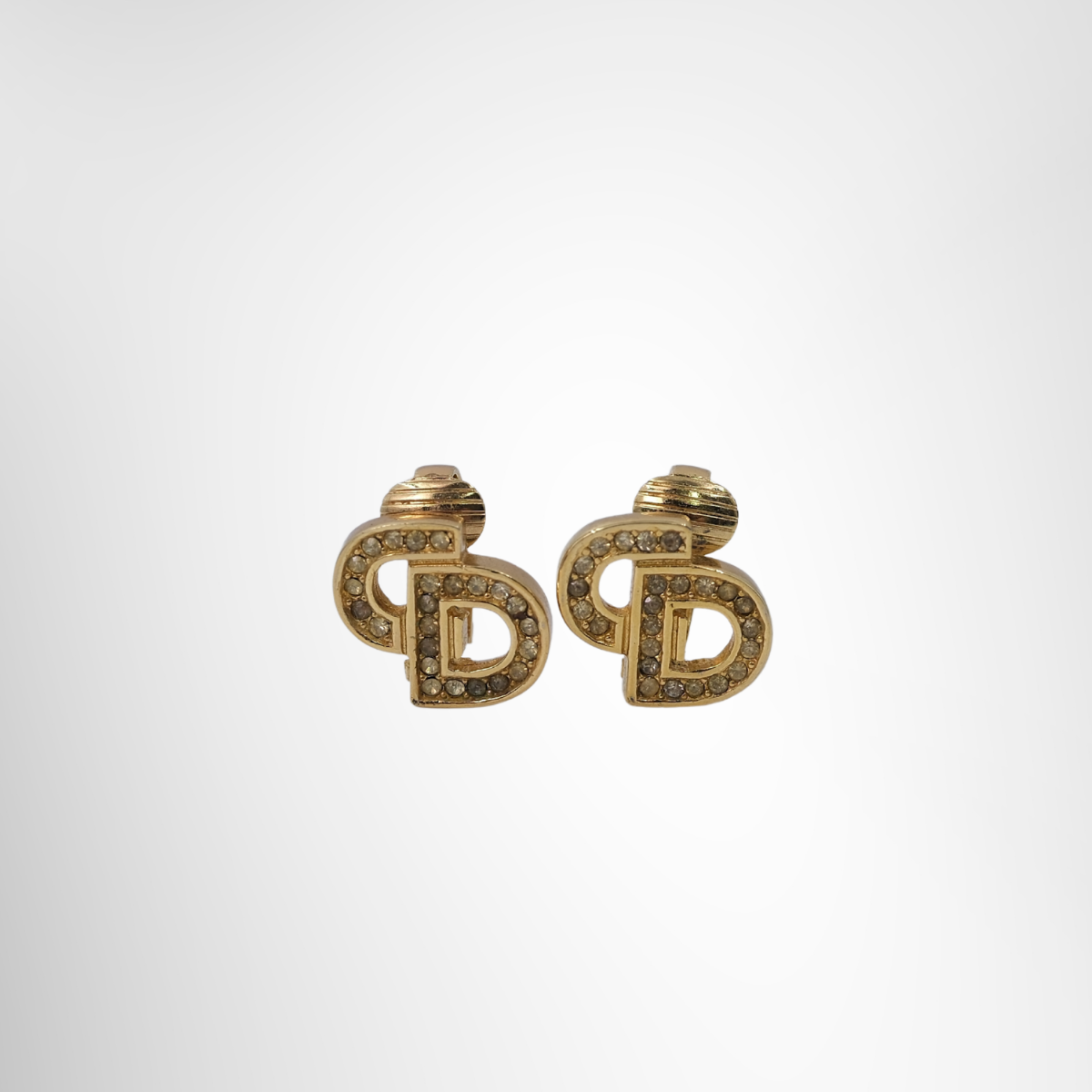 Dior CD Logo Rhinestone Clip-On Earrings – Pre-Owned Luxury Accessories – Antonio & Co Front Page