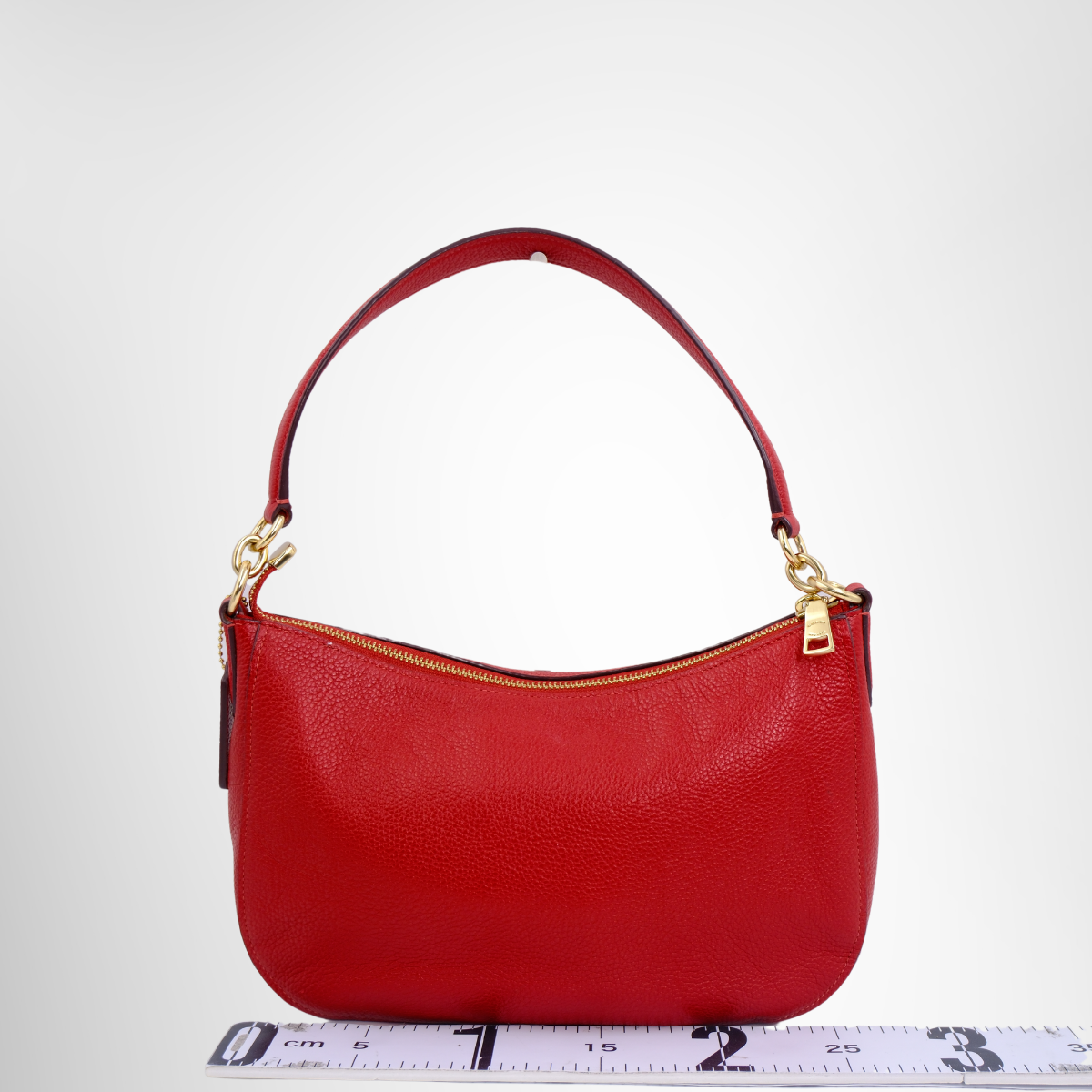 Coach Preowned Luxury Red Leather Shoulder Bag - Antonio & Co. Back View