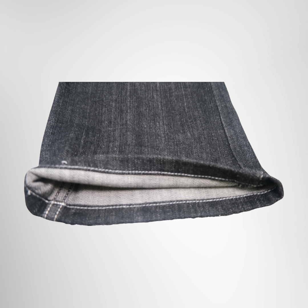 Denim Pants Size 34 – Pre-Owned Luxury Apparel – Antonio & Co – Bottom Close up