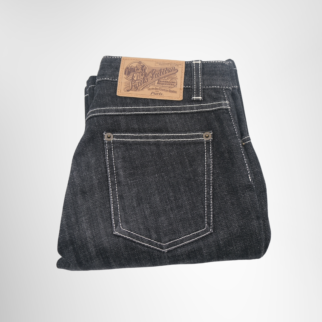 Denim Pants Size 34 – Pre-Owned Luxury Apparel – Antonio & Co – front Page