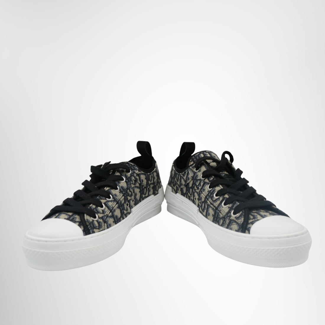Dior B23 League Low-Top Sneaker – Pre-Owned Luxury Brand Shoes – Antonio & Co Front Page