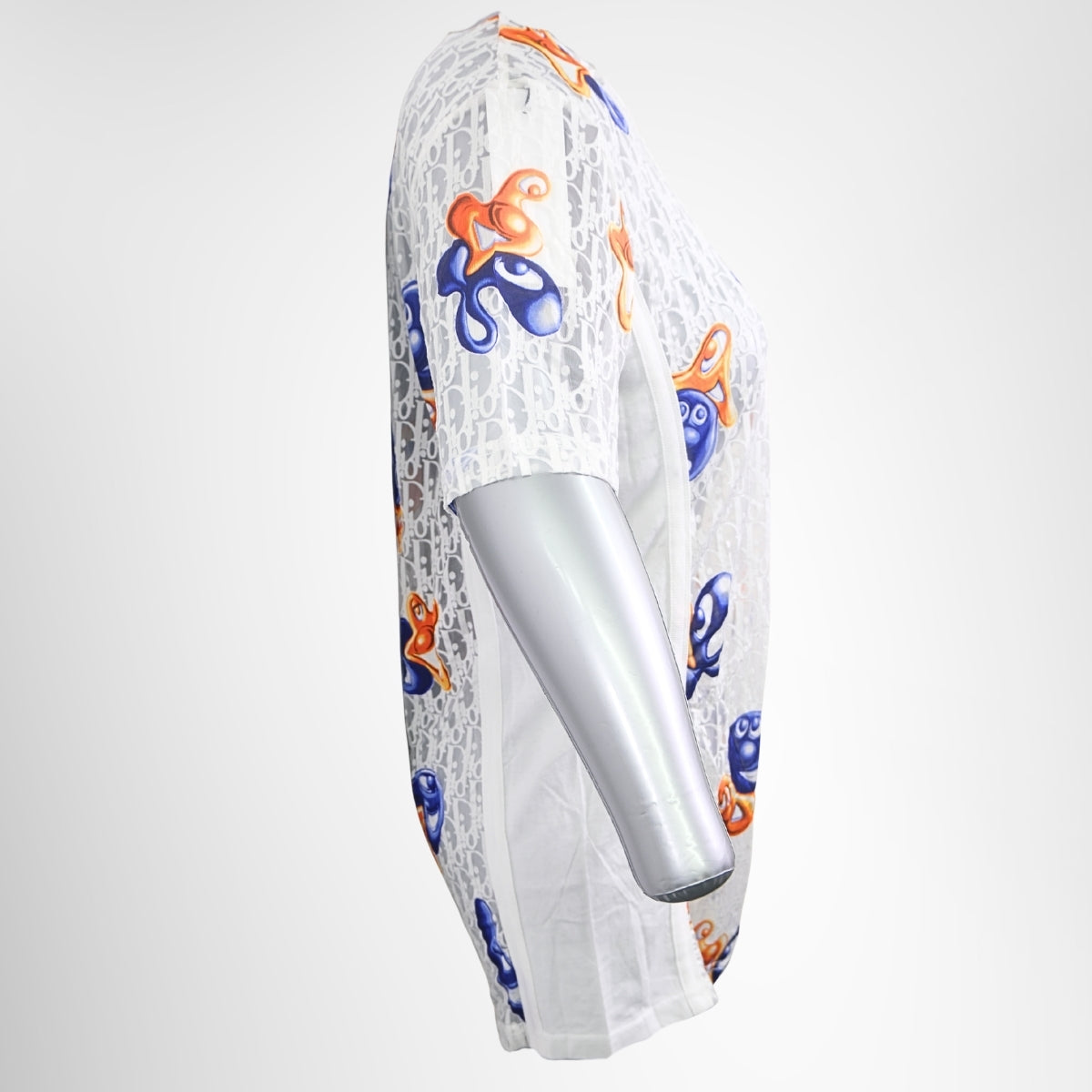 Dior x Kenny Scharf 2021 Oblique Jacquard T-Shirt – Pre-Owned Luxury Brand Apparel – Antonio & Co Side View 2