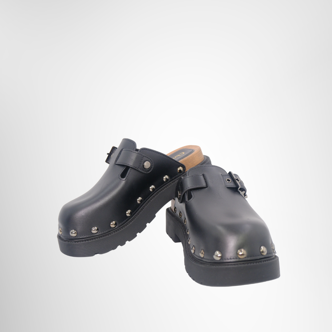 Quake Sandal Clogs