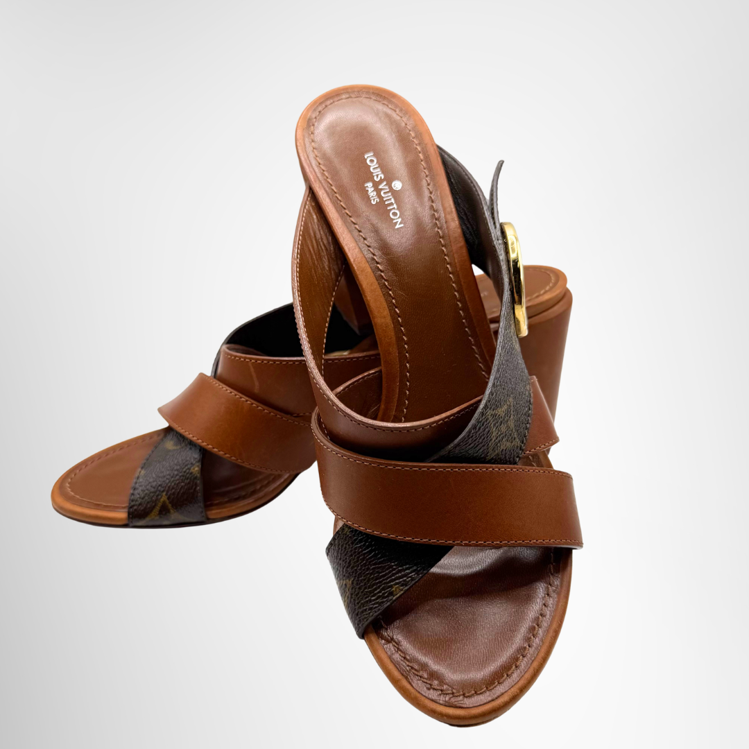 Horizon Slide Sandals