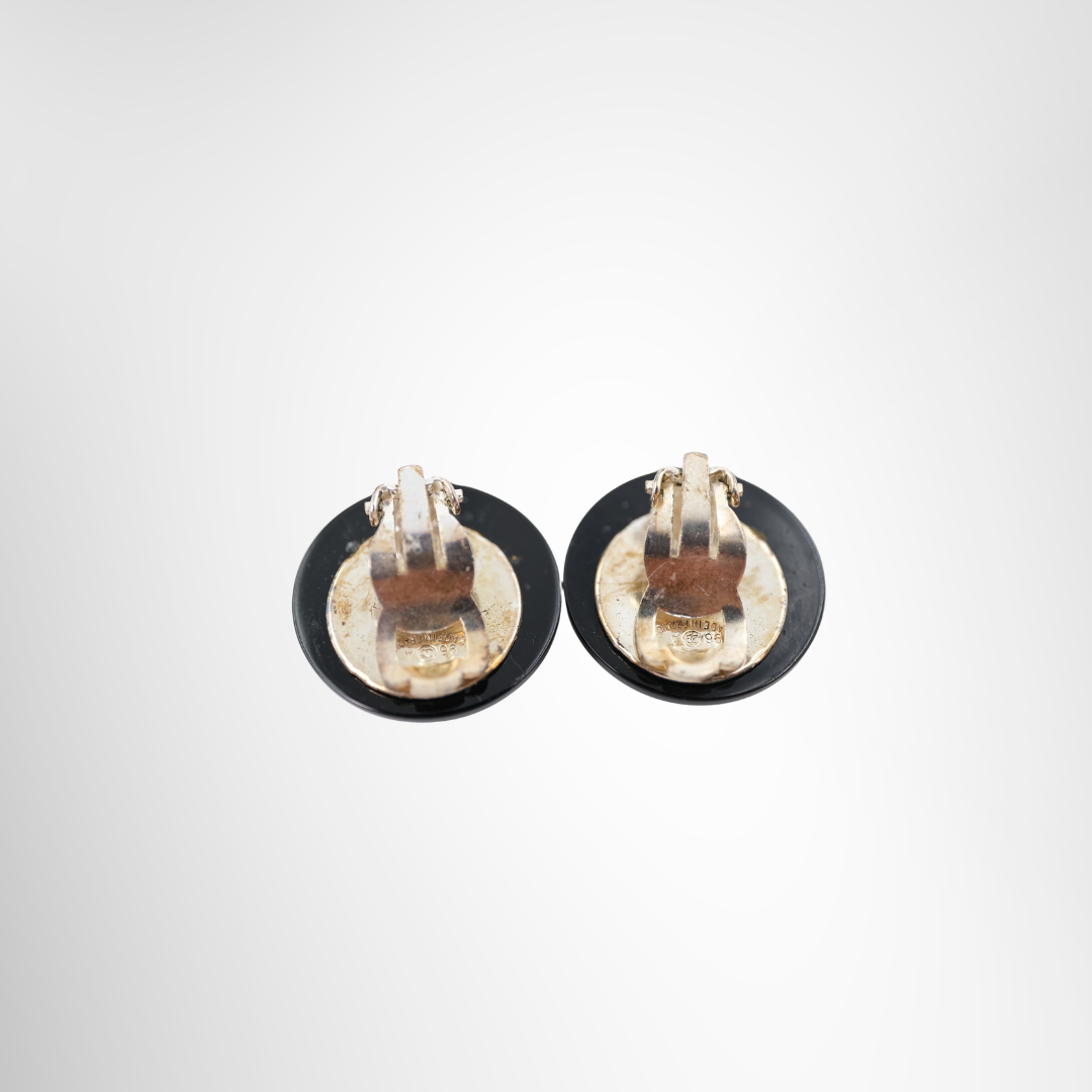 Black Plastic CC Logo Rhinestone Clip-On
