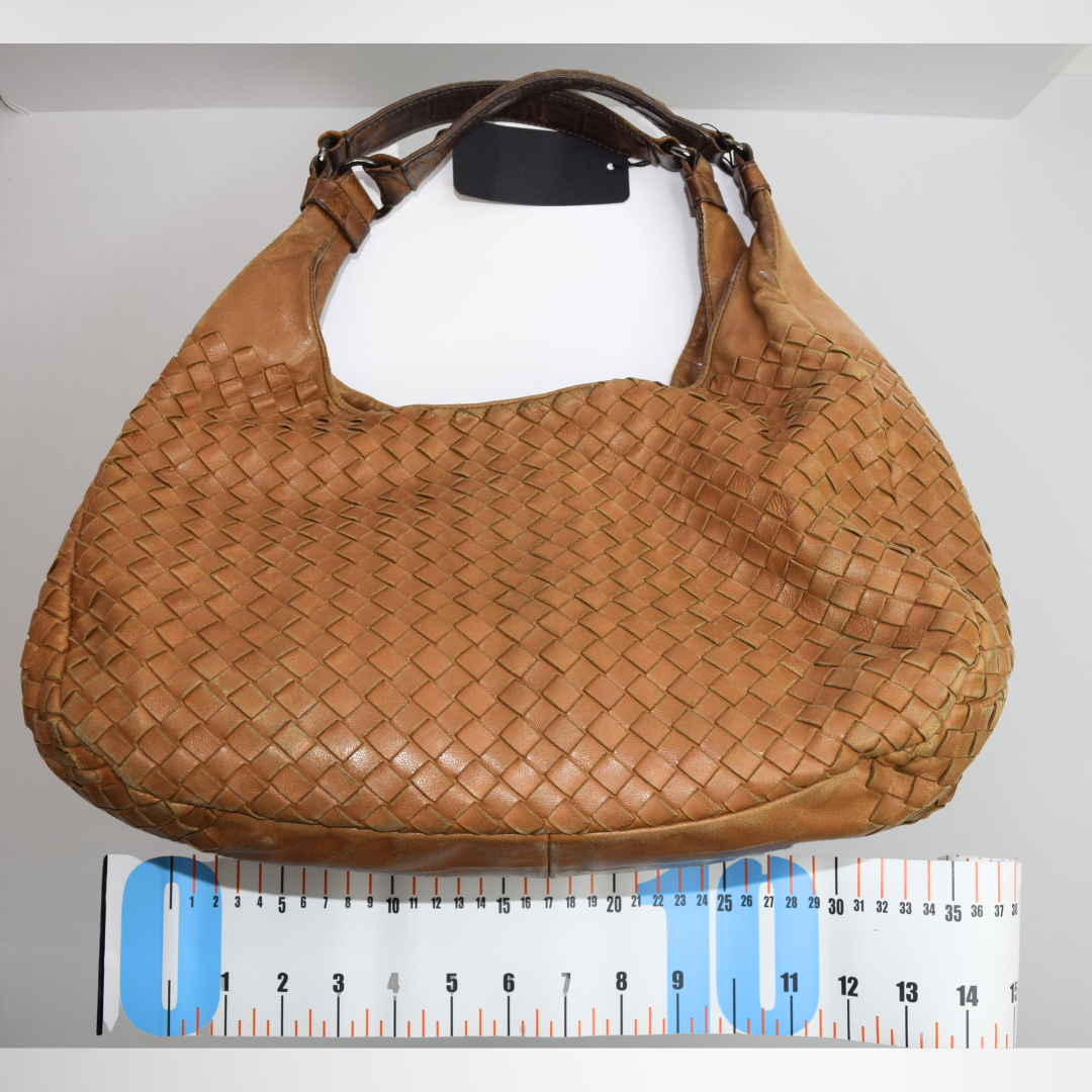 Intrecciato Medium Campana Hobo Bag