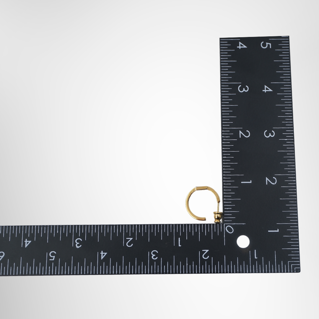 Fendi FF Logo Hoop Earrings – Pre-Owned Luxury Accessories – Antonio & Co Measurement View