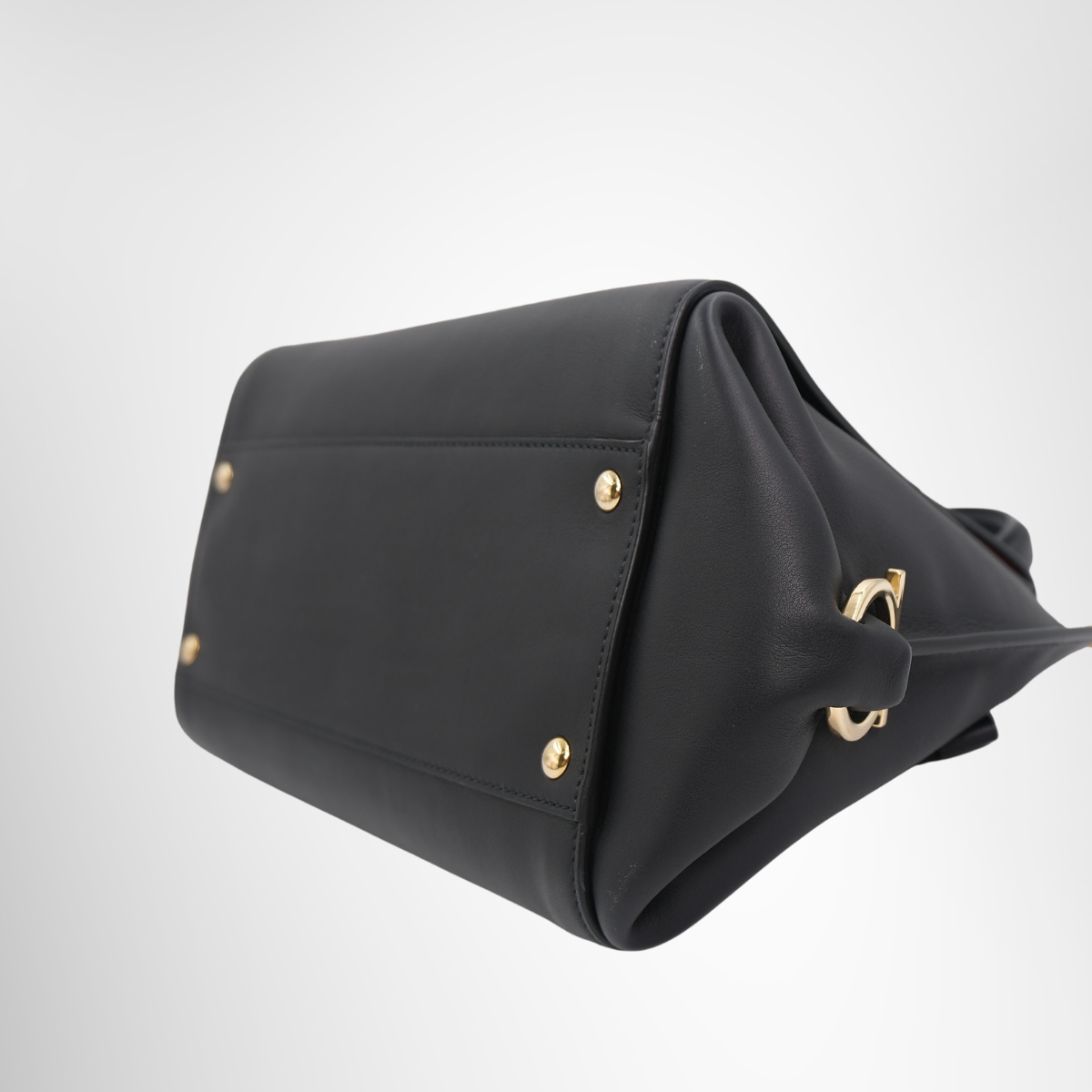 Ferragamo Sofia Top Handle Bag in Black – Pre-Owned Luxury Brand Bag – Antonio & Co