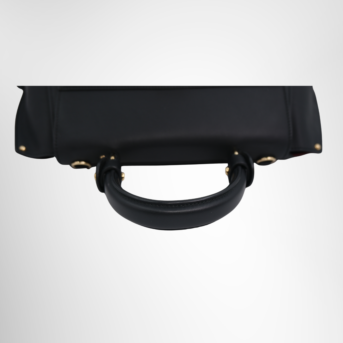 Ferragamo Sofia Top Handle Bag in Black – Pre-Owned Luxury Brand Bag – Antonio & Co