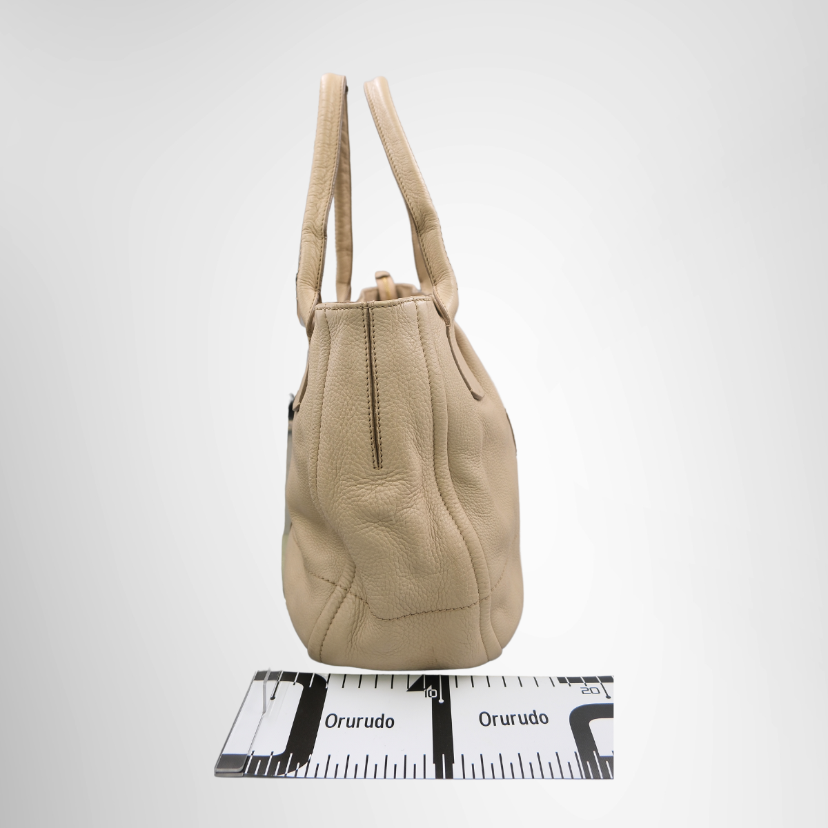 Salvatore Ferragamo Gancini 2-way Tote Bag