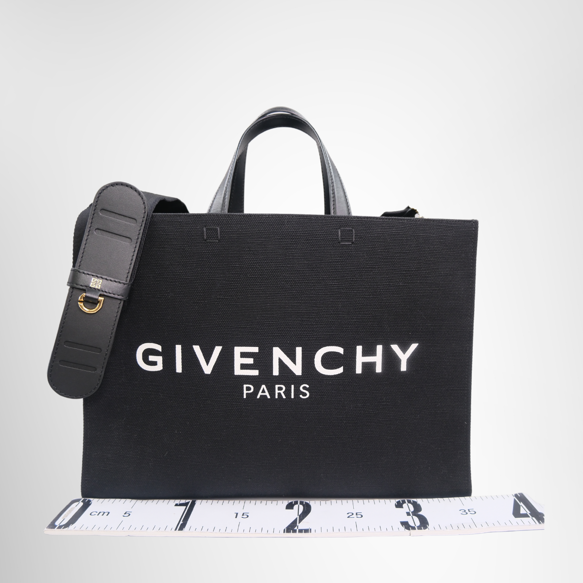 G-Tote Medium Shopping Bag