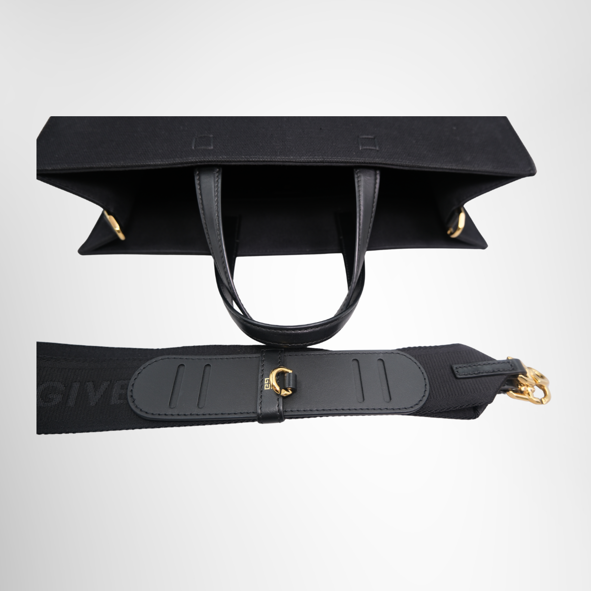 G-Tote Medium Shopping Bag
