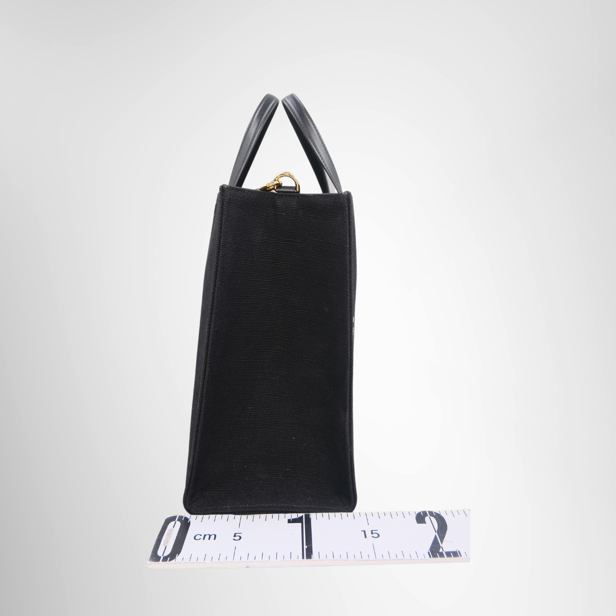 G-Tote Medium Shopping Bag