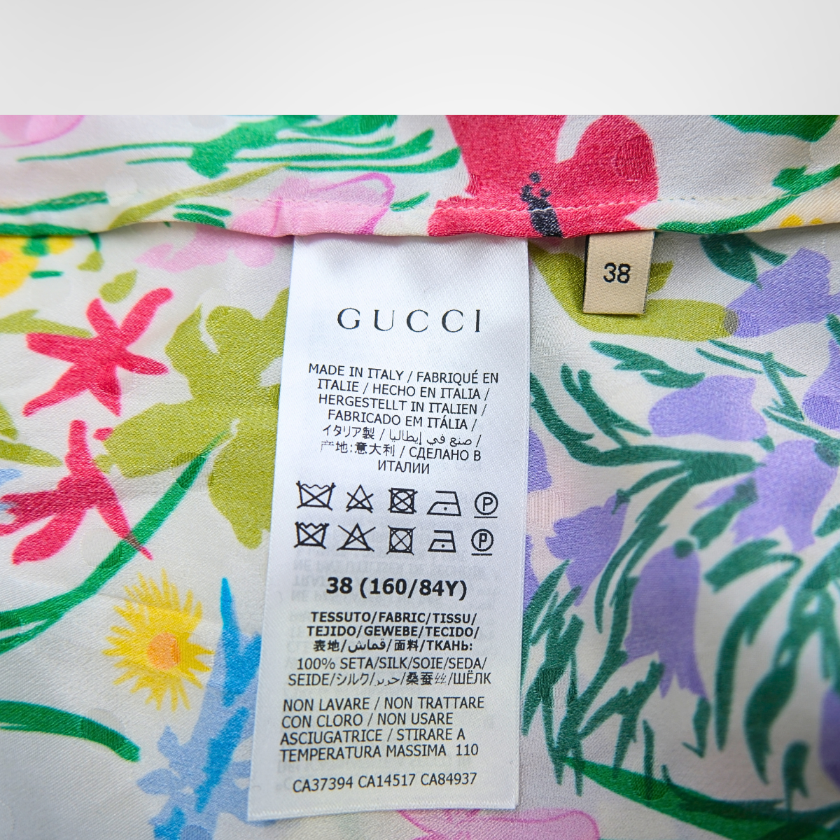 Gucci Silk Floral Long Sleeve – Pre-Owned Luxury Brand Apparel – Antonio & Co Tag 2