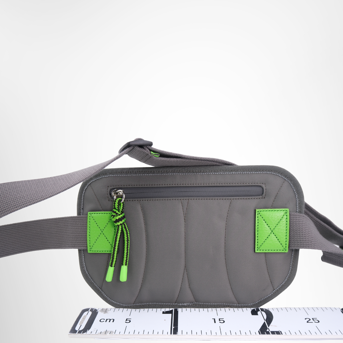 Gucci GG Nylon Jersey Sport Belt Bag – Pre-Owned Luxury Brand Bag – Antonio & Co –Back View