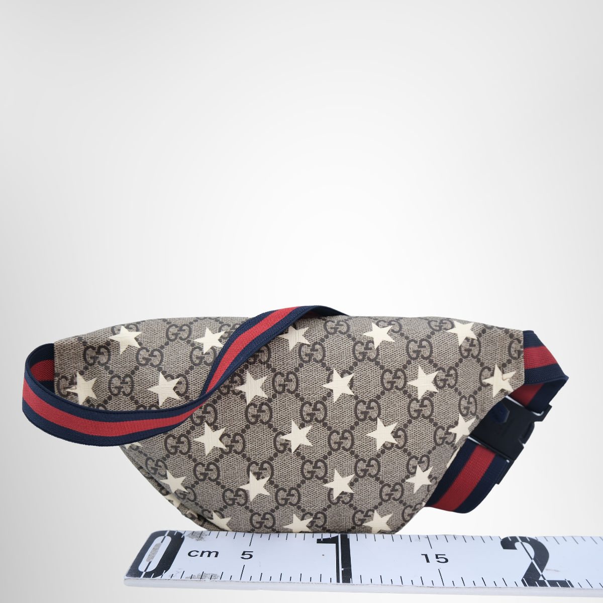 Gucci GG Supreme Stars Web Belt Bag – Pre-Owned Luxury Brand Bag – Antonio & Co – Back View