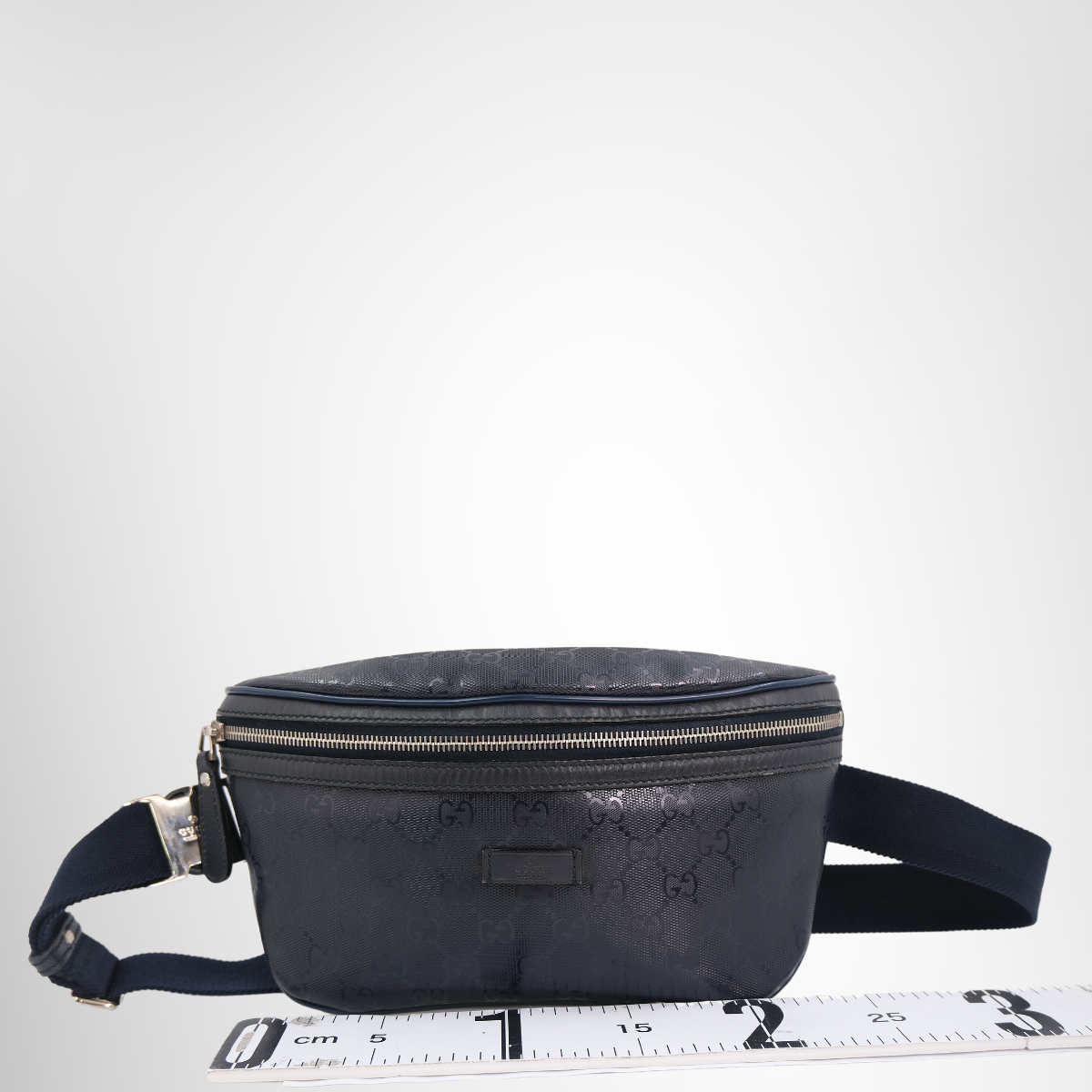 Gucci GG Imprime Waist Bag – Pre-Owned Luxury Brand Bag – Antonio & Co – Front View