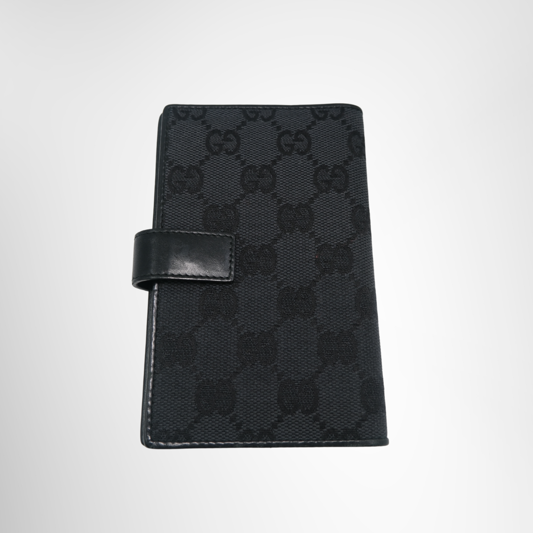 Gucci GG Canvas 6-Ring Agenda Planner Cover – Pre-Owned Luxury Brand Accessories – Antonio & Co Front Page