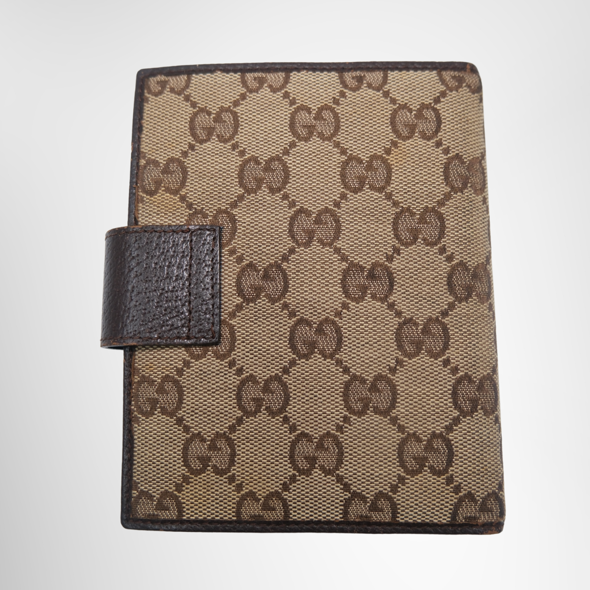 Gucci GG Canvas Agenda Notebook Cover – Pre-Owned Luxury Brand Accessories – Antonio & Co Front Page