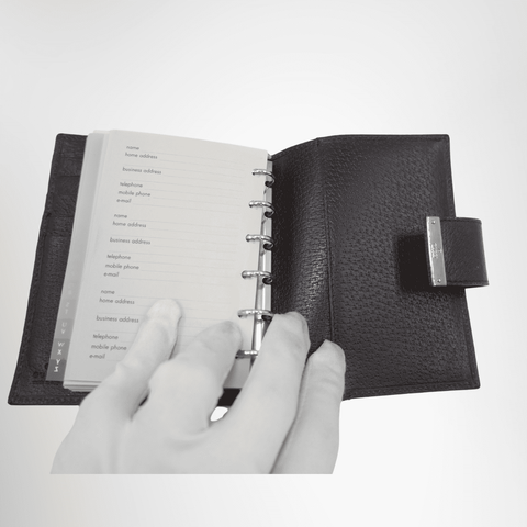 Gucci GG Canvas Agenda Notebook Cover – Pre-Owned Luxury Brand Accessories – Antonio & Co Interior View 2