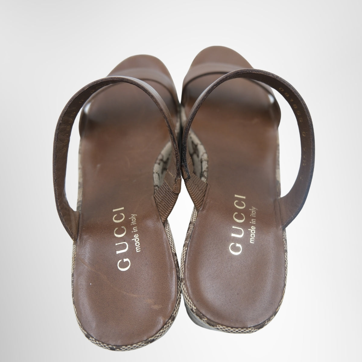 Gucci GG Canvas Platform Sandals – Pre-Owned Luxury Brand Shoes – Antonio & Co Insole View