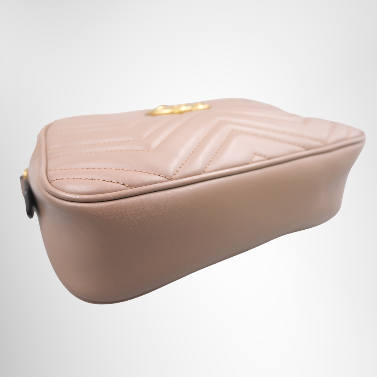 Gucci GG Marmont Camera Bag in Pink Beige