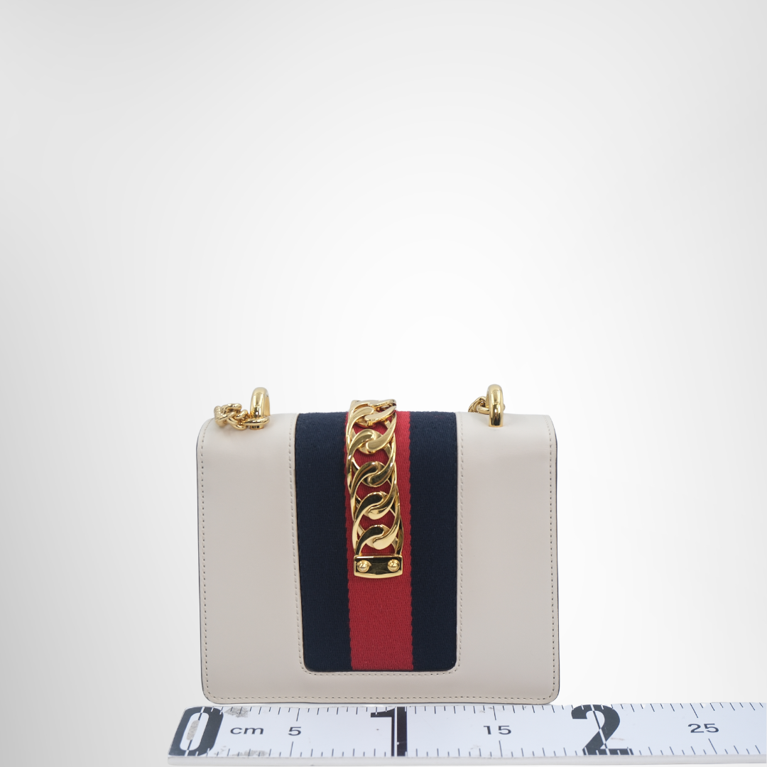 Gucci Preowned Luxury Bag Preowned Luxury Mini Chain Shoulder Bag Bottom View
