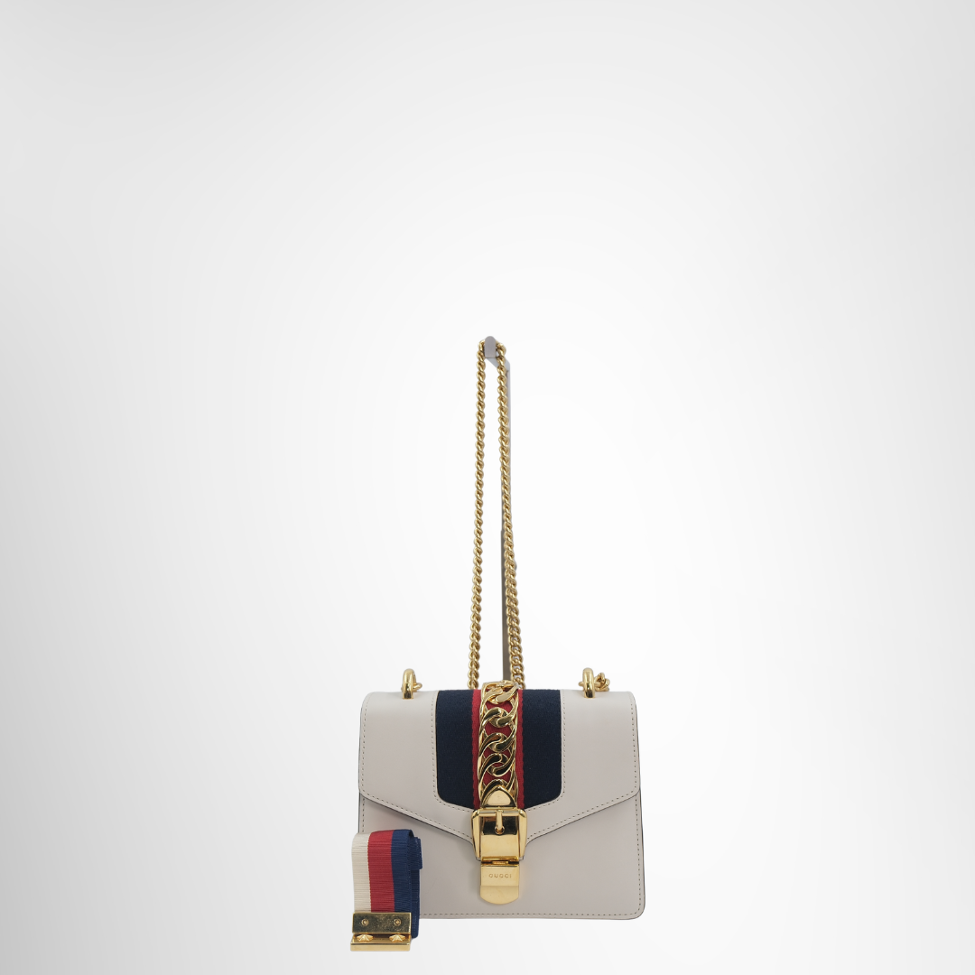 Gucci Preowned Luxury Bag Preowned Luxury Mini Chain Shoulder Bag Front View 2