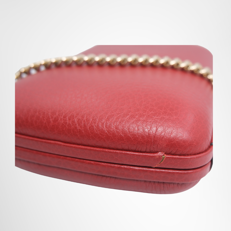 Gucci Preowned Luxury Bag Soho Interlocking G Embossed Chain Clutch Side View 2