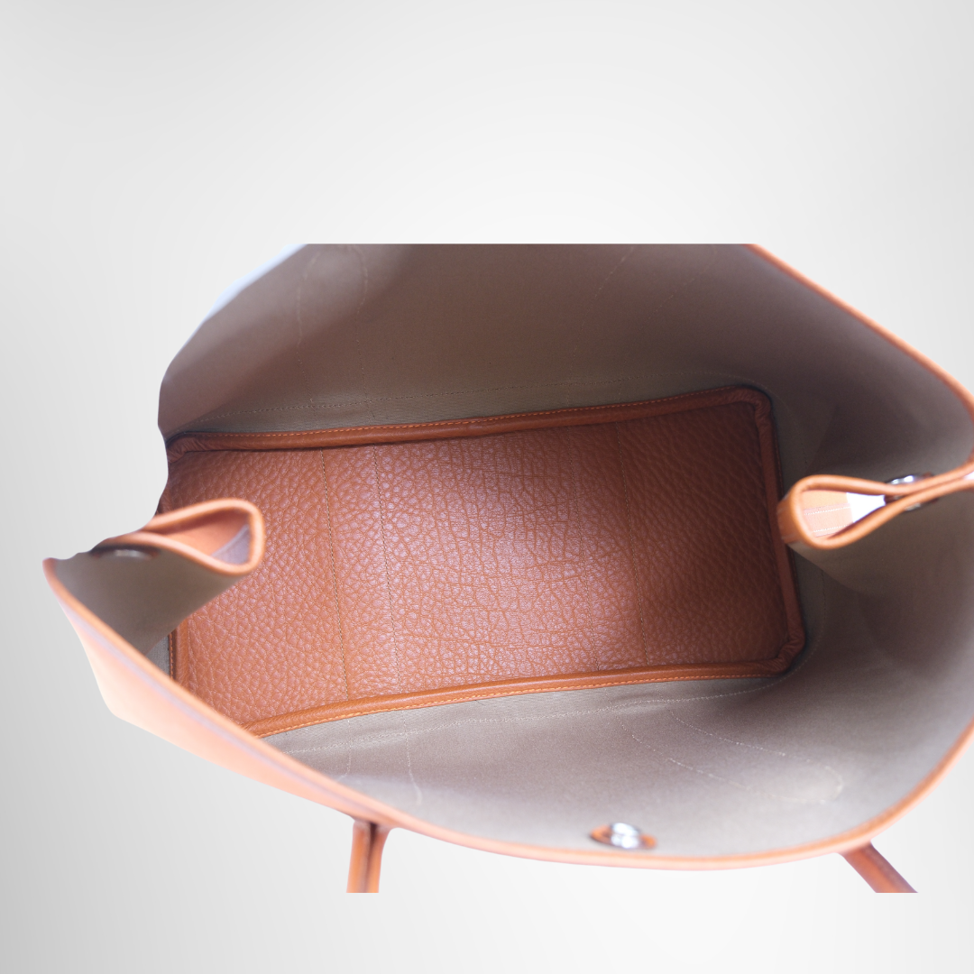 Hermès Garden Party 36 Bag – Pre-Owned Luxury Brand Bag – Antonio & Co – Interior View