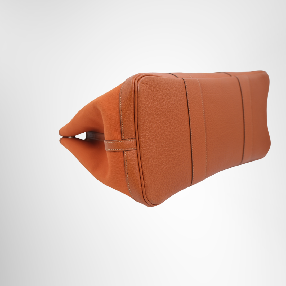 Hermès Garden Party 36 Bag – Pre-Owned Luxury Brand Bag – Antonio & Co – Left Corner 