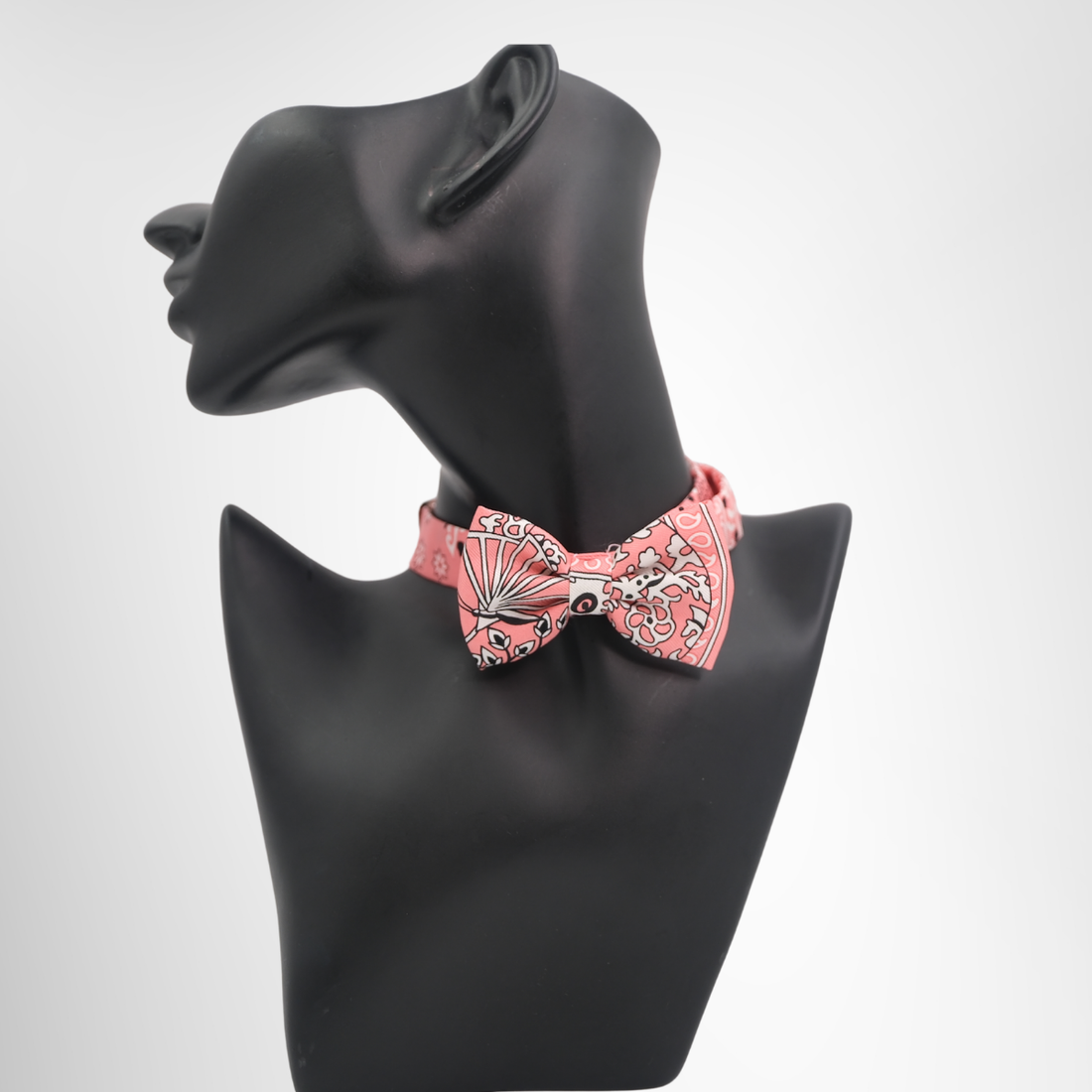 Hermes Silk Bow Tie Choker – Pre-Owned Luxury Brand Accessories – Antonio & Co Front Page