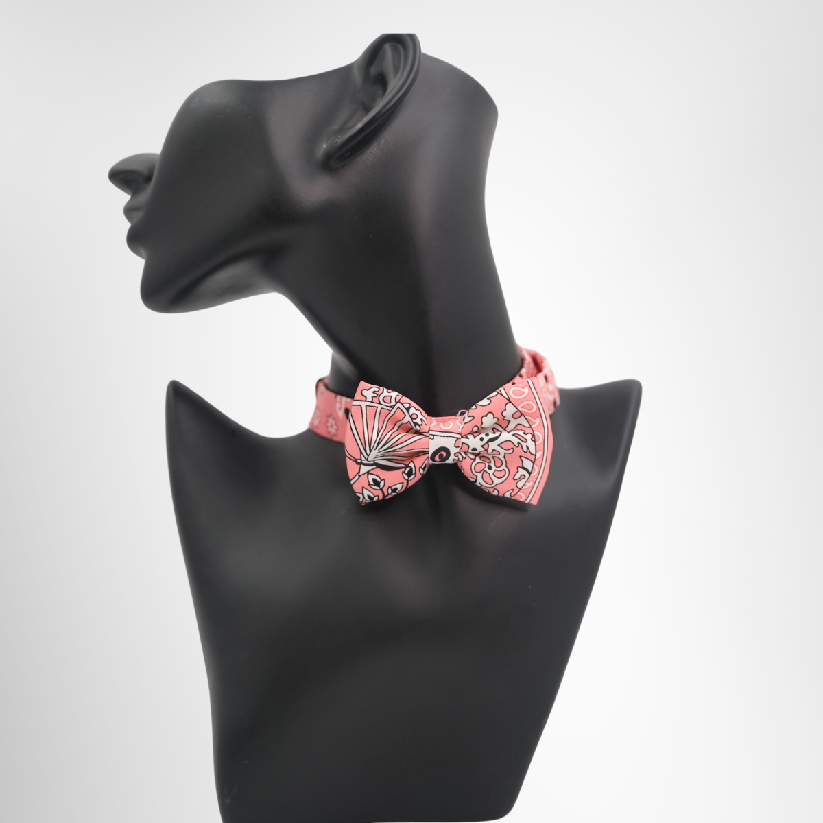 Hermes Silk Bow Tie Choker – Pre-Owned Luxury Brand Accessories – Antonio & Co Front Page