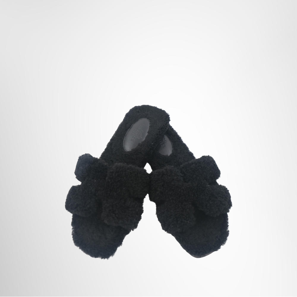 Hermes Preowned Luxury Oran Sandals Black Shearling Front View