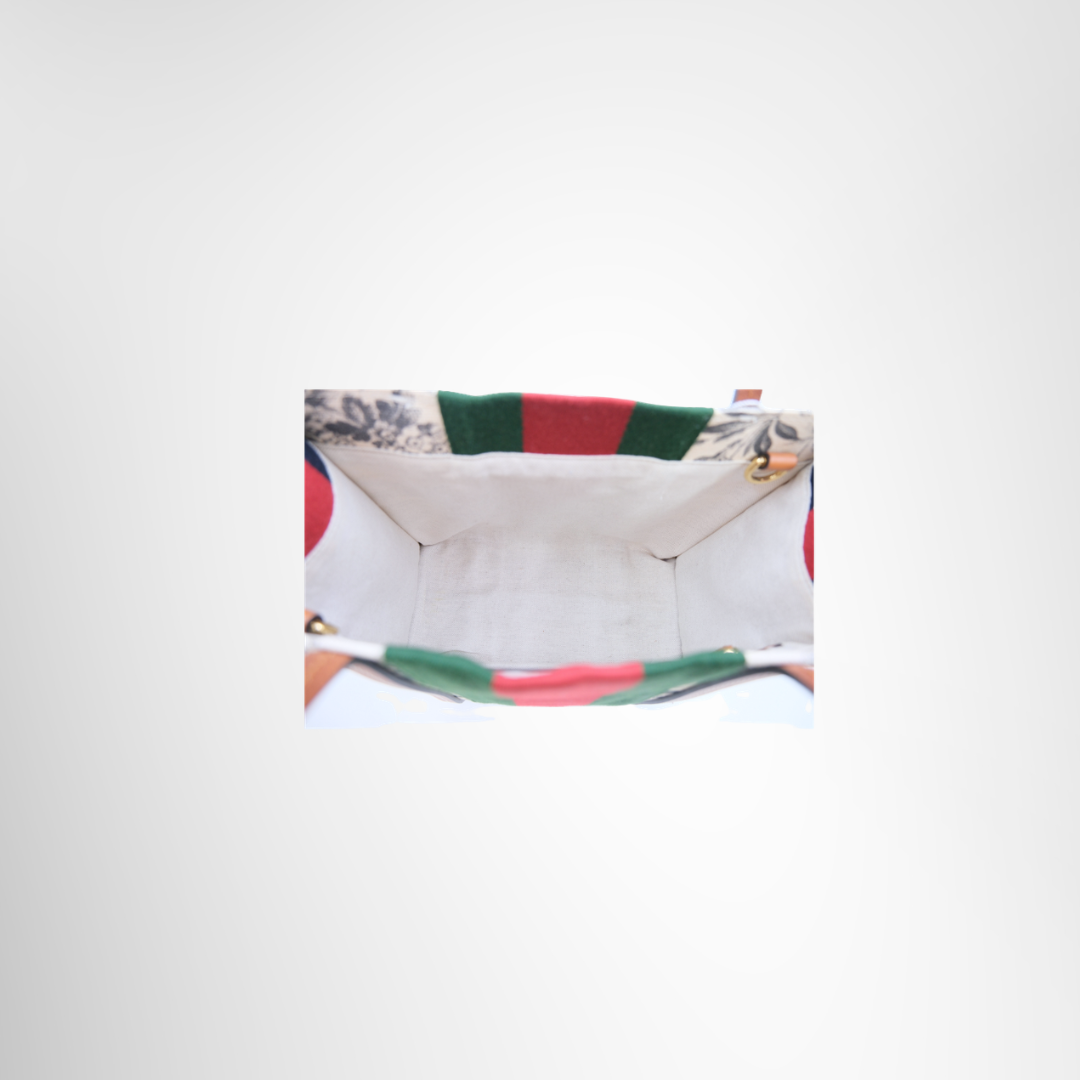 Interlocking GG Small Tote Bag