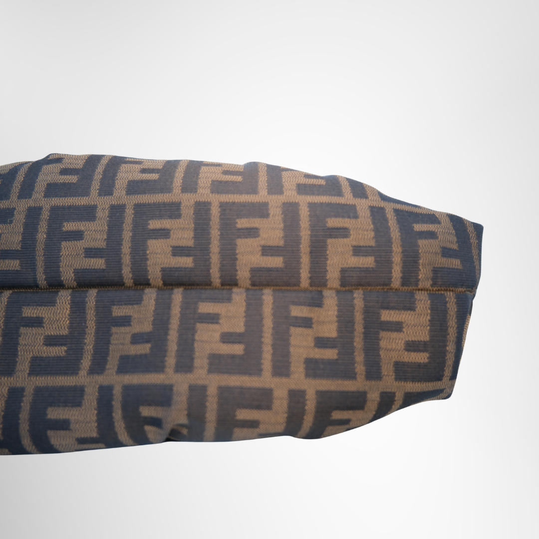 Zucca Shoulder Bag