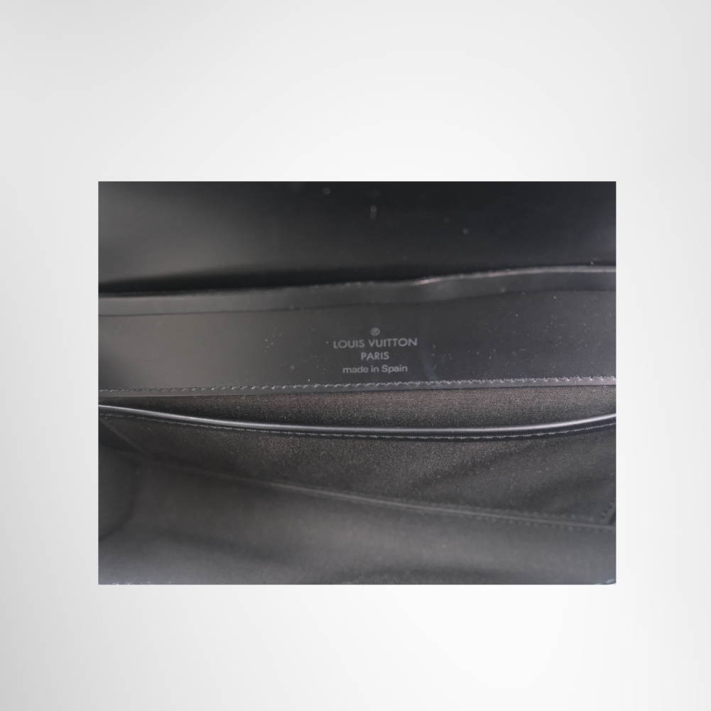 Honfleur Clutch Crafted Black Epi