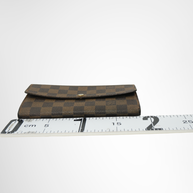 Damier Ebene Sarah wallet